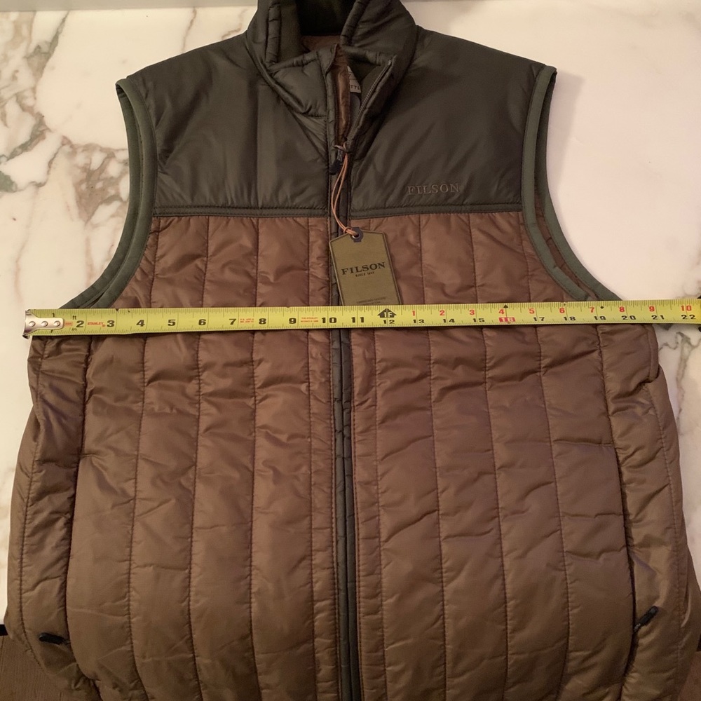 Filson ultralight vest with primaloft